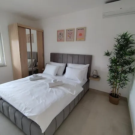 公寓 Old Town Paklenica 斯塔利格拉德-帕克利尼卡