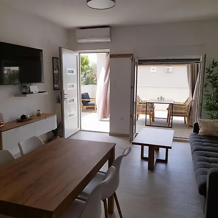 아파트 Old Town Paklenica *