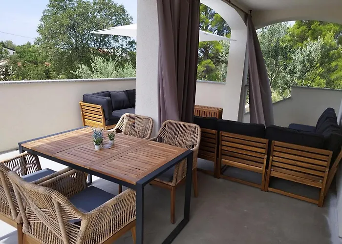 Old Town Paklenica 아파트 스타리그라드 파클레니차