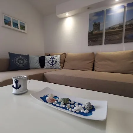 Old Town Paklenica Apartment